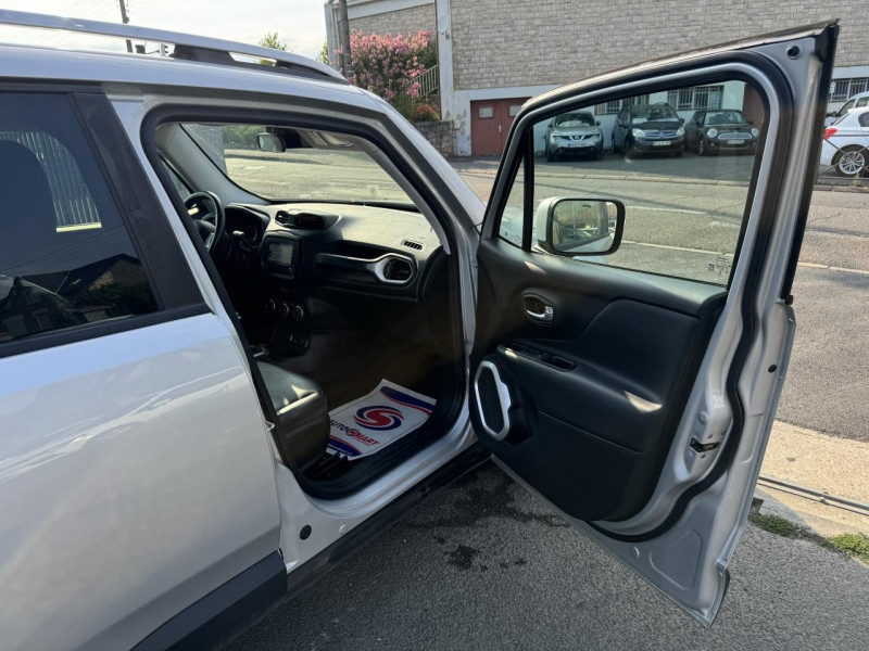 Photo 17 de l'offre de JEEP RENEGADE 1.6 MULTIJET - 120 4X2 LIMITED GPS   RADAR AR   CLIM à 12990€ chez Triplo auto