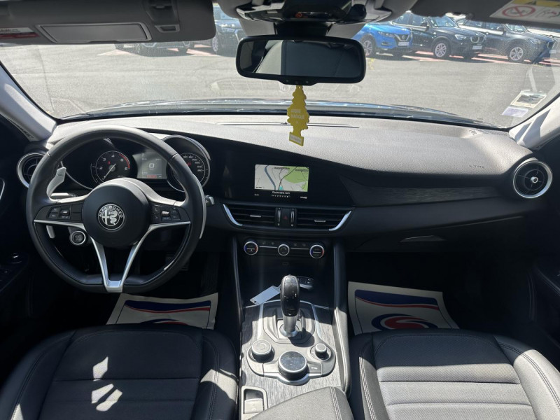 Photo 15 de l'offre de ALFA ROMEO GIULIA 2.2 D - 190 - BVA 2019  SUPER GPS   CAMERA AR à 23990€ chez Triplo auto