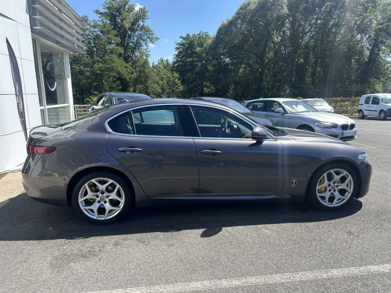 Photo 8 de l'offre de ALFA ROMEO GIULIA 2.2 D - 190 - BVA 2019  SUPER GPS   CAMERA AR à 23990€ chez Triplo auto