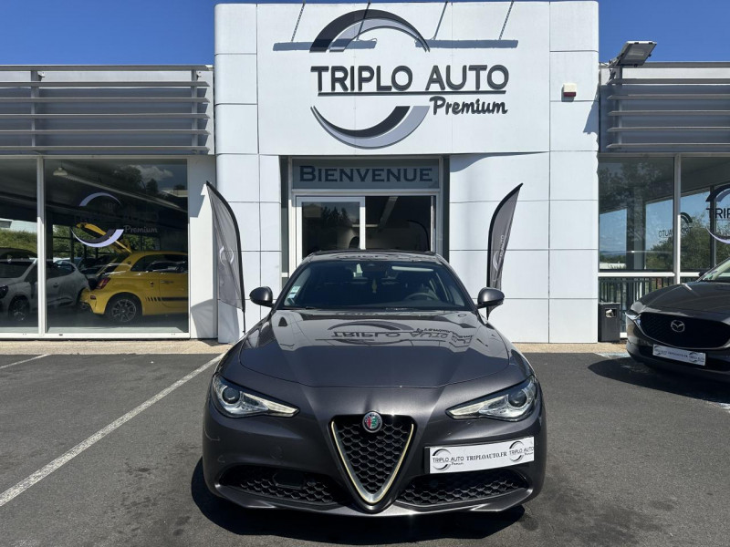 Photo 2 de l'offre de ALFA ROMEO GIULIA 2.2 D - 190 - BVA 2019  SUPER GPS   CAMERA AR à 23990€ chez Triplo auto