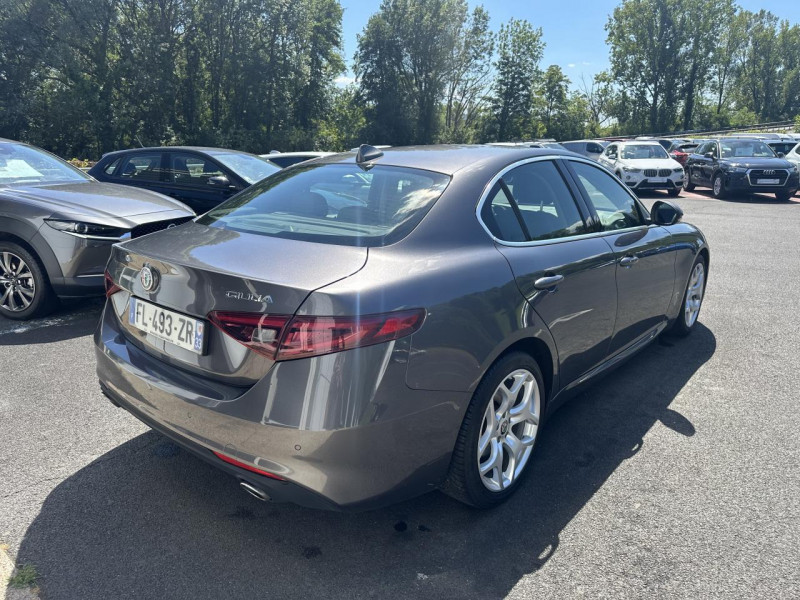 Photo 7 de l'offre de ALFA ROMEO GIULIA 2.2 D - 190 - BVA 2019  SUPER GPS   CAMERA AR à 23990€ chez Triplo auto