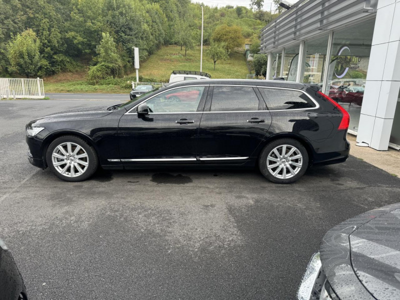 Photo 4 de l'offre de VOLVO V90 D5 AWD - 235 BVA INSCRIPTION GPS   CLIM à 26990€ chez Triplo auto