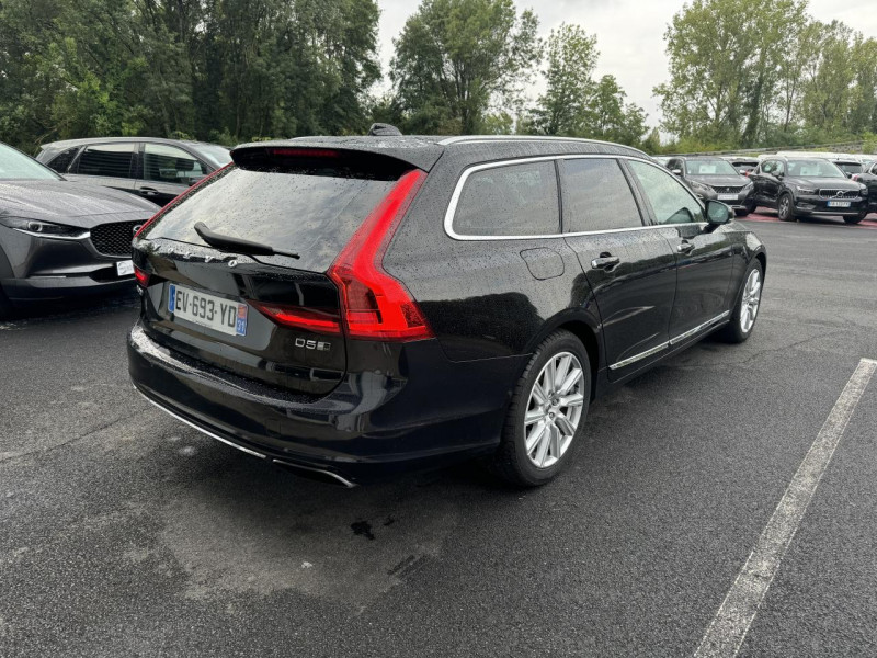 Photo 7 de l'offre de VOLVO V90 D5 AWD - 235 BVA INSCRIPTION GPS   CLIM à 26990€ chez Triplo auto