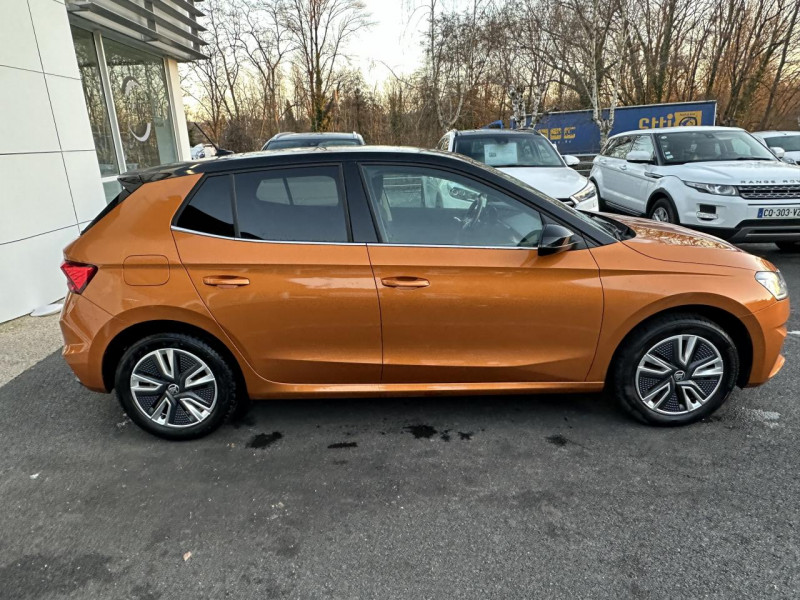 Photo 8 de l'offre de SKODA FABIA 1.0 TSI - 110 BVA STYLE GTIE CONSTRUCTEUR 05/2027  CARPLAY  CAMERA AR   ATTELAGE à 19990€ chez Triplo auto