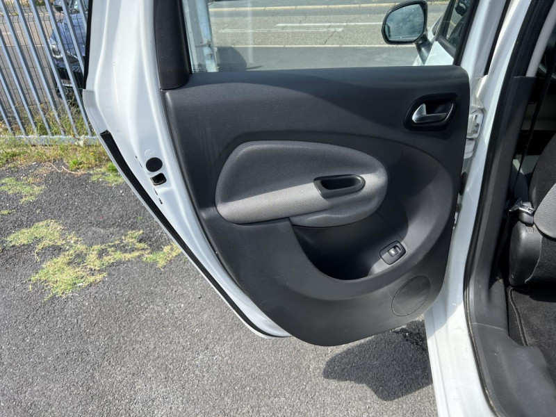 Photo 36 de l'offre de CITROEN C3 PICASSO 1.4 VTI - 95 CONFORT CLIM   RADAR AR à 10990€ chez Triplo auto