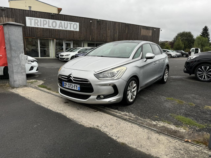 Ds DS 5 1.6 E-HDI FAP - 115 BVA EXECUTIVE GPS   RADAR AR   CLIM DIESEL GRIS CLAIR Occasion à vendre