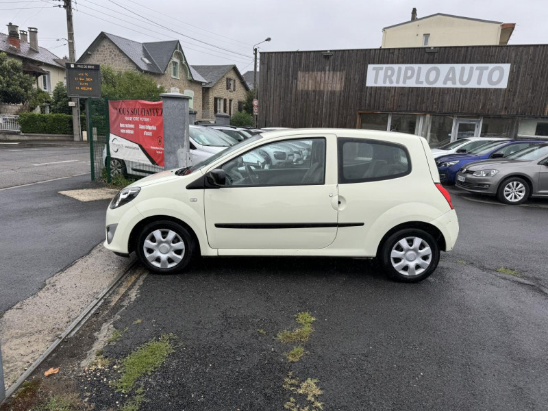 Photo 2 de l'offre de RENAULT TWINGO 1.2I LEV - 75   ATTELAGE à 5990€ chez Triplo auto