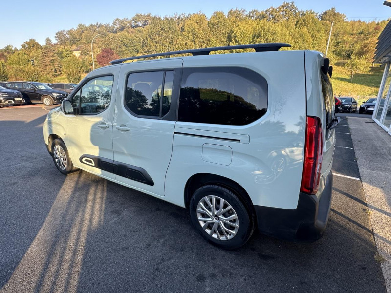 Photo 5 de l'offre de CITROEN BERLINGO 1.5 BLUEHDI S&S - 130  III COMBI XL SHINE GPS   CAMERA AR   RADAR AR ET AV à 23490€ chez Triplo auto