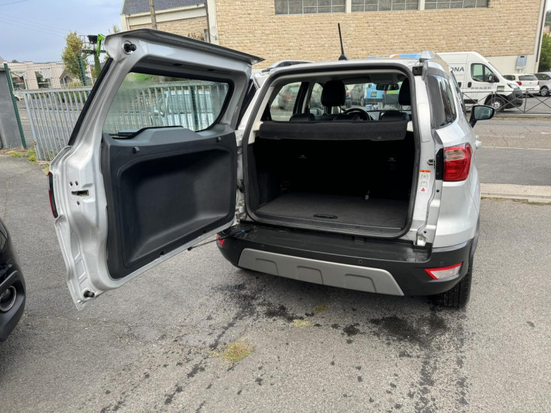 Photo 9 de l'offre de FORD ECOSPORT 1.5 TDCI - 100 S&S TITANIUM GPS   RADAR AR   CLIM à 12990€ chez Triplo auto