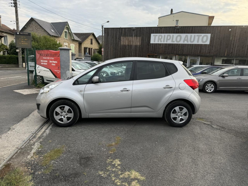 Photo 2 de l'offre de KIA VENGA 1.4 CRDI FAP - 90 ACTIVE CLIM   RADAR AR à 7490€ chez Triplo auto