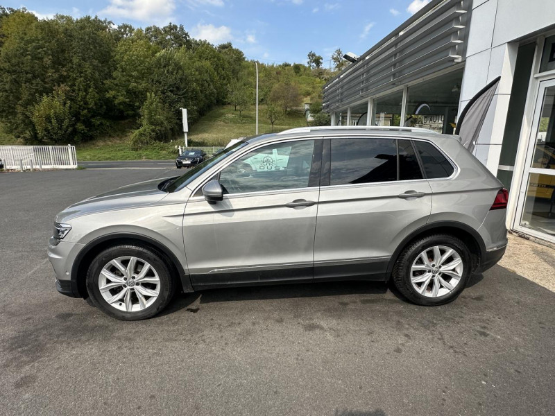 Photo 4 de l'offre de VOLKSWAGEN TIGUAN 2.0 16V TDI BLUEMOTION - 150 - BV DSG7 CARAT TOIT OUVRANT   GPS   CAMERA AR à 25490€ chez Triplo auto