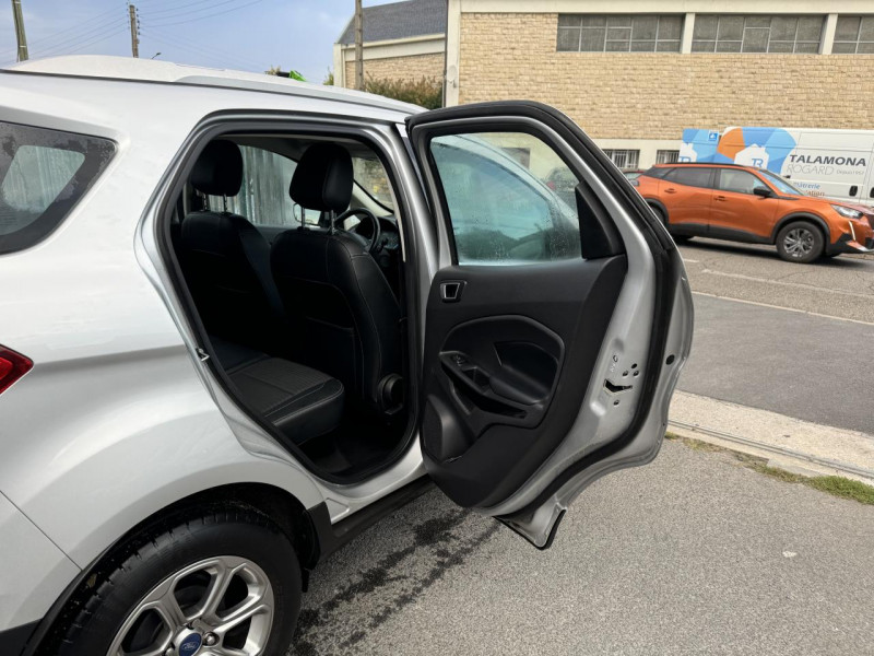 Photo 12 de l'offre de FORD ECOSPORT 1.5 TDCI - 100 S&S TITANIUM GPS   RADAR AR   CLIM à 12990€ chez Triplo auto