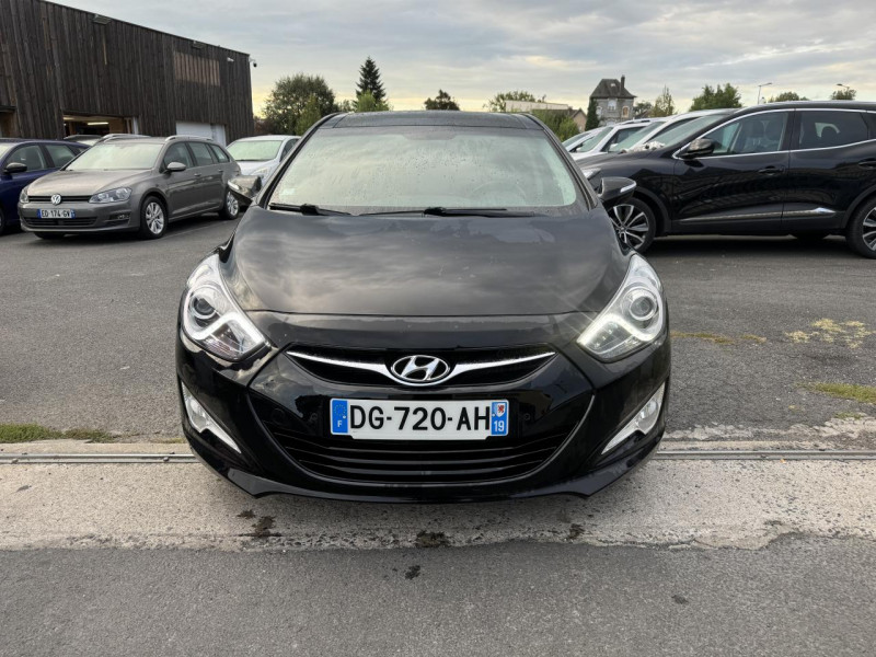 Photo 8 de l'offre de HYUNDAI I40 1.7 CRDI FAP - 136 BVA PACK BUSINESS GPS   CAMERA AR   TOIT OUVRANT    ATTELAGE à 12990€ chez Triplo auto