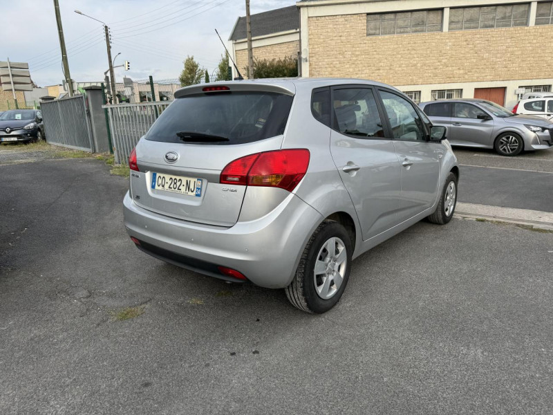 Photo 5 de l'offre de KIA VENGA 1.4 CRDI FAP - 90 ACTIVE CLIM   RADAR AR à 7490€ chez Triplo auto