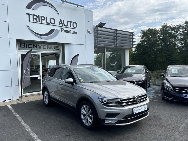 Volkswagen TIGUAN 2.0 16V TDI BLUEMOTION - 150 - BV DSG7 CARAT TOIT OUVRANT   GPS   CAMERA AR DIESEL GRIS FONCE Occasion à vendre