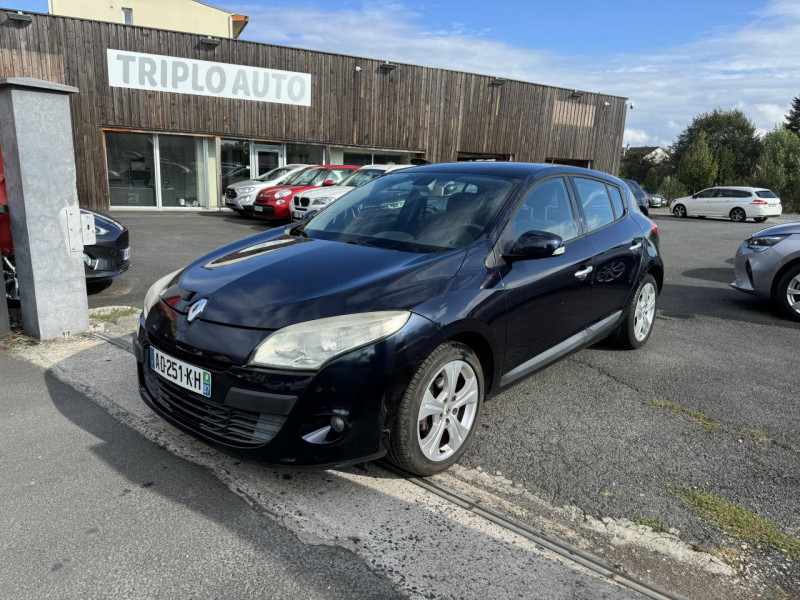 Photo 1 de l'offre de RENAULT MEGANE 1.4 TCE - 130 DYNAMIQUE à 8990€ chez Triplo auto