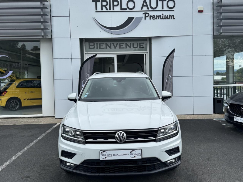 Photo 2 de l'offre de VOLKSWAGEN TIGUAN 2.0 TDI BLUEMOTION - 150 BVA CONNECT GPS   CAMERA AR   CLIM à 18990€ chez Triplo auto