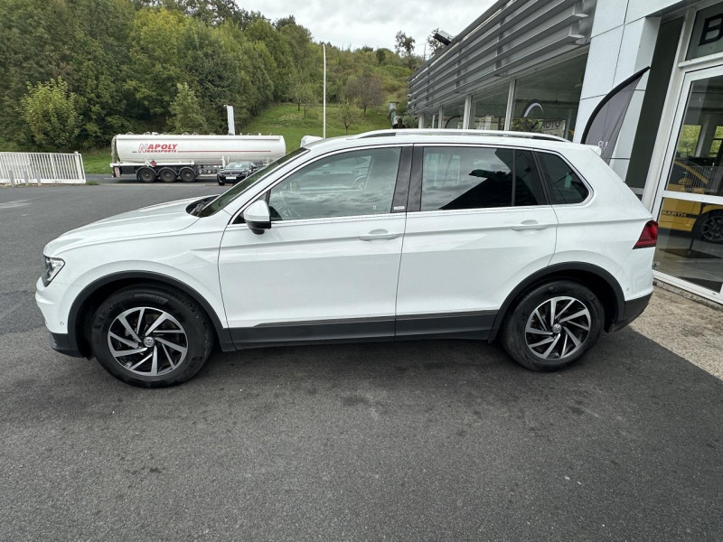 Photo 4 de l'offre de VOLKSWAGEN TIGUAN 2.0 TDI BLUEMOTION - 150 BVA CONNECT GPS   CAMERA AR   CLIM à 18990€ chez Triplo auto