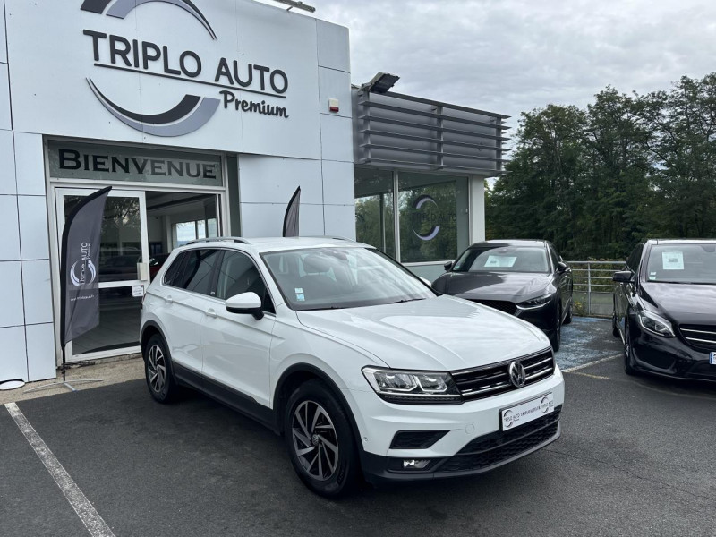 Volkswagen TIGUAN 2.0 TDI BLUEMOTION - 150 BVA CONNECT GPS   CAMERA AR   CLIM DIESEL BLANC Occasion à vendre