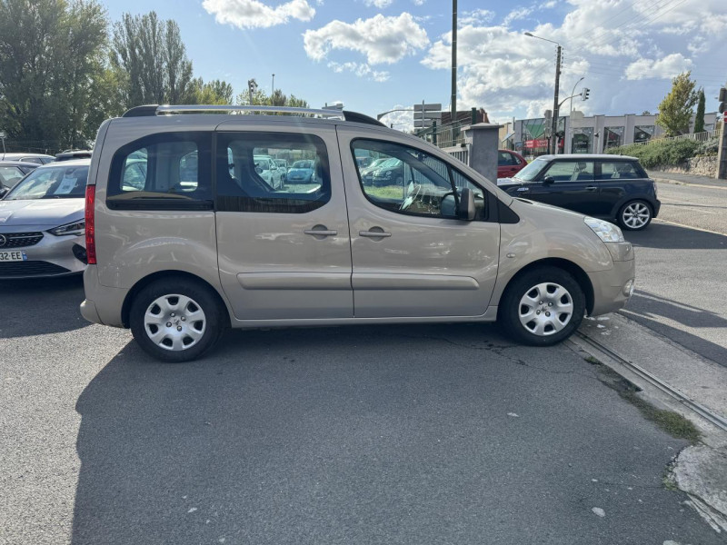 Photo 6 de l'offre de PEUGEOT PARTNER 1.6 HDI - 90 TEPEE LOISIRS   CLIM à 9490€ chez Triplo auto