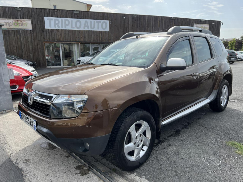 Photo 19 de l'offre de DACIA DUSTER 1.5 DCI FAP - 110 4X4 PRESTIGE CLIM   ATTELAGE à 12990€ chez Triplo auto