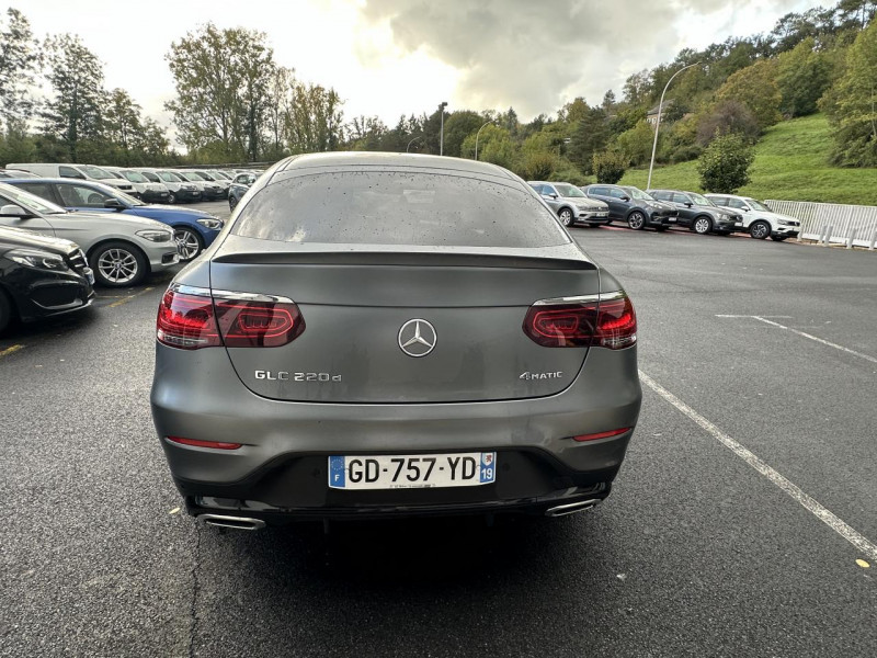 Photo 6 de l'offre de MERCEDES-BENZ GLC COUPé 220 D - BVA AMG LINE 4-MATIC GPS   CAMERA AR   TOIT OUVRANT à 35990€ chez Triplo auto