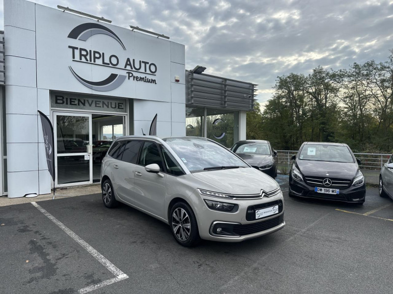 Photo 1 de l'offre de CITROEN C4 PICASSO GRAND C4 SPACETOURER 1.5 BLUEHDI - BVA - GPS   CAMERA AR  à 14990€ chez Triplo auto