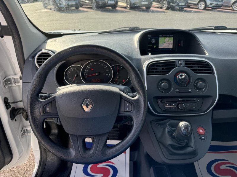 Photo 18 de l'offre de RENAULT KANGOO L1 1.5 DCI FAP - 90 GPS   RADAR AR à 7490€ chez Triplo auto