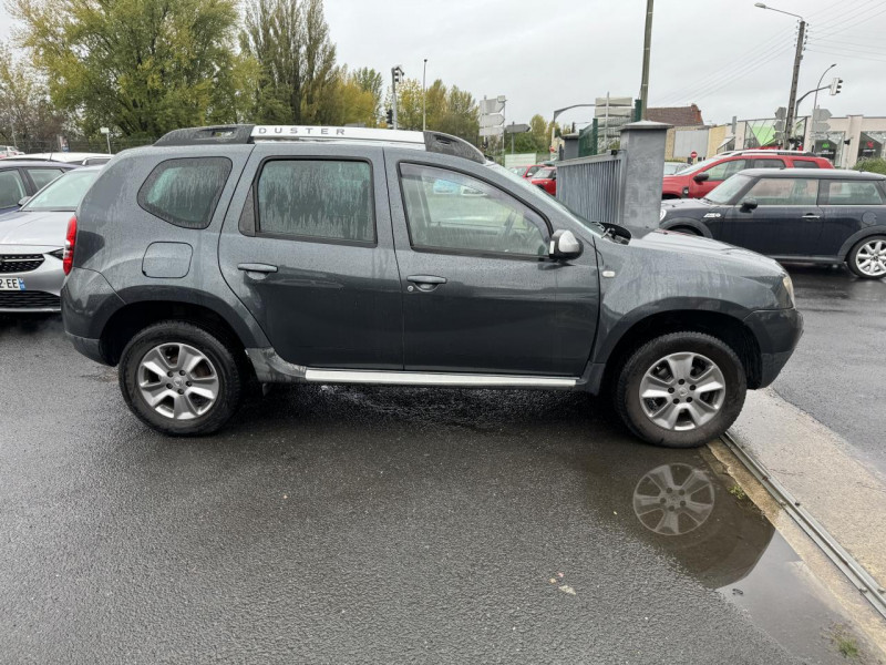 Photo 6 de l'offre de DACIA DUSTER 1.5 DCI FAP - 110 PRESTIGE GPS   ATTELAGE   CLIM à 7990€ chez Triplo auto