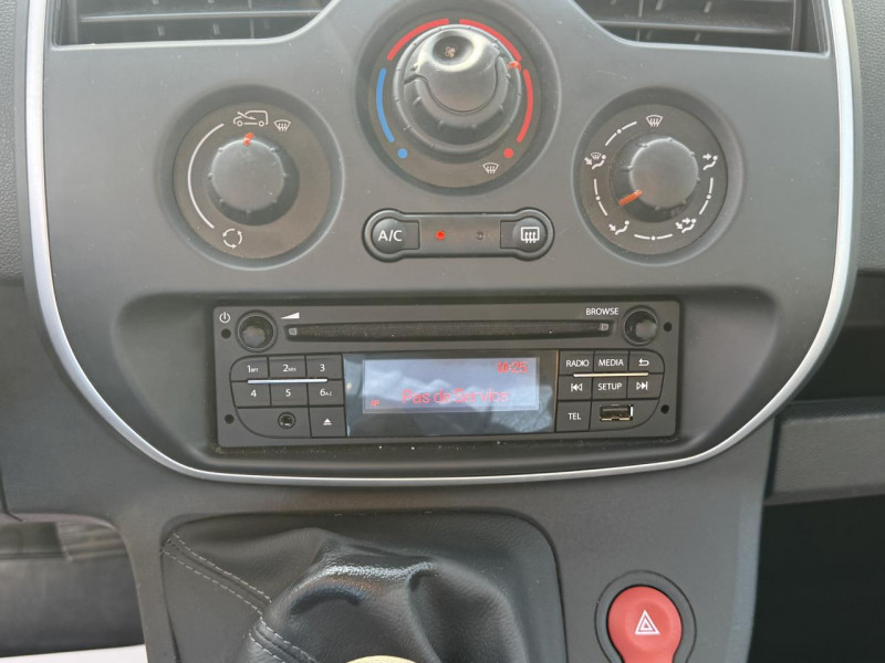 Photo 26 de l'offre de RENAULT KANGOO L1 1.5 ENERGY DCI - 115 GRAND CONFORT   CLIM à 13990€ chez Triplo auto