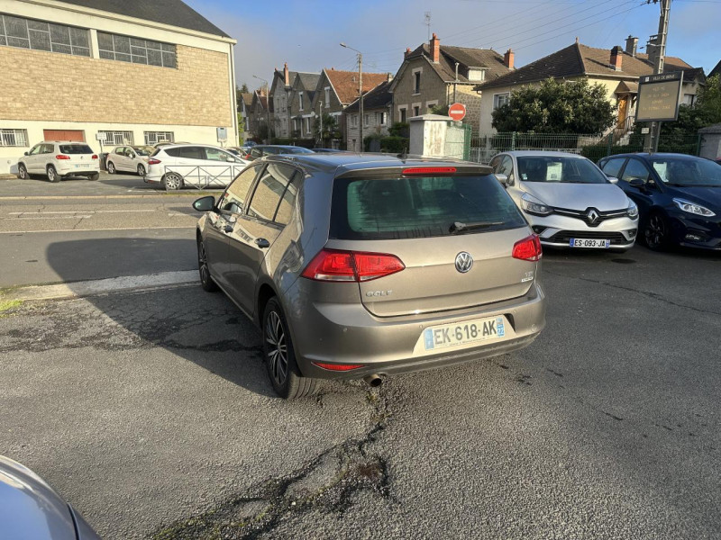 Photo 3 de l'offre de VOLKSWAGEN GOLF 1.2 TSI BLUEMOTION - 110 MATCH GPS   CAMERA AR à 10490€ chez Triplo auto