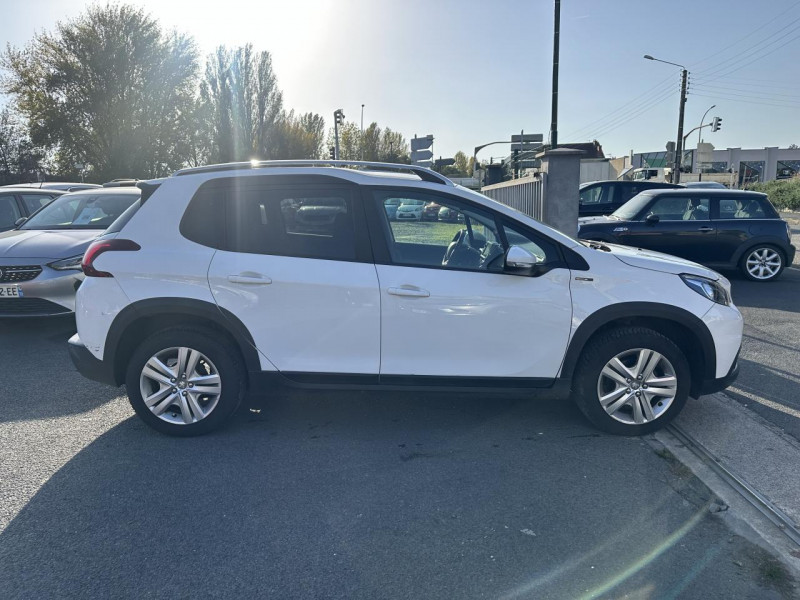 Photo 4 de l'offre de PEUGEOT 2008 1.5 BLUEHDI S&S - 100 SIGNATURE GPS   CLIM   CAMERA AR à 8490€ chez Triplo auto