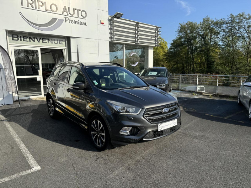 Photo 1 de l'offre de FORD KUGA 2.0 TDCI - 180 BVA 4X4 ST-LINE GPS   CAMERA AR   CLIM à 16490€ chez Triplo auto