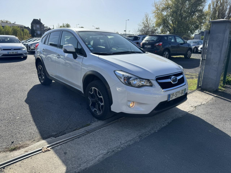 Photo 7 de l'offre de SUBARU XV 2.0D - 147 CAMERA AR   CLIM   ATTELAGE à 9990€ chez Triplo auto