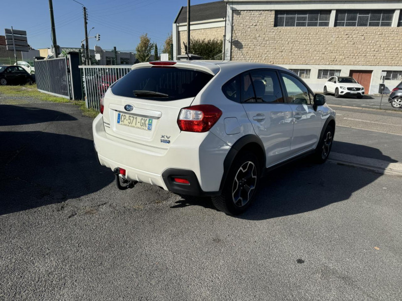 Photo 5 de l'offre de SUBARU XV 2.0D - 147 CAMERA AR   CLIM   ATTELAGE à 9990€ chez Triplo auto