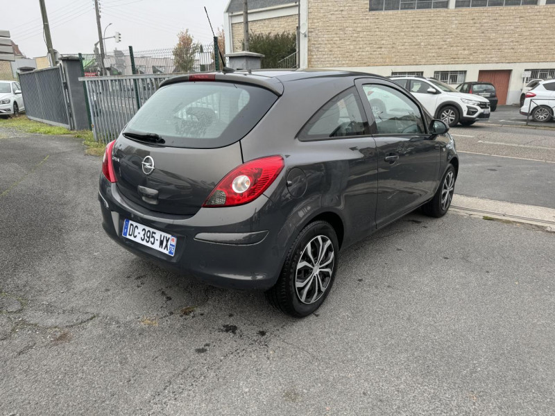 Photo 6 de l'offre de OPEL CORSA 1.2I - 85 TWINPORT GRAPHITE GPS   CLIM à 6990€ chez Triplo auto