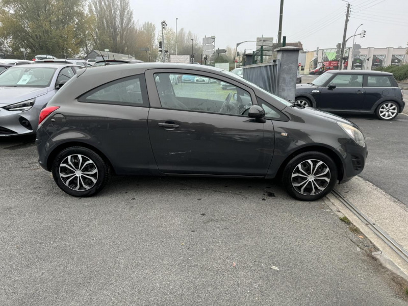 Photo 7 de l'offre de OPEL CORSA 1.2I - 85 TWINPORT GRAPHITE GPS   CLIM à 6990€ chez Triplo auto