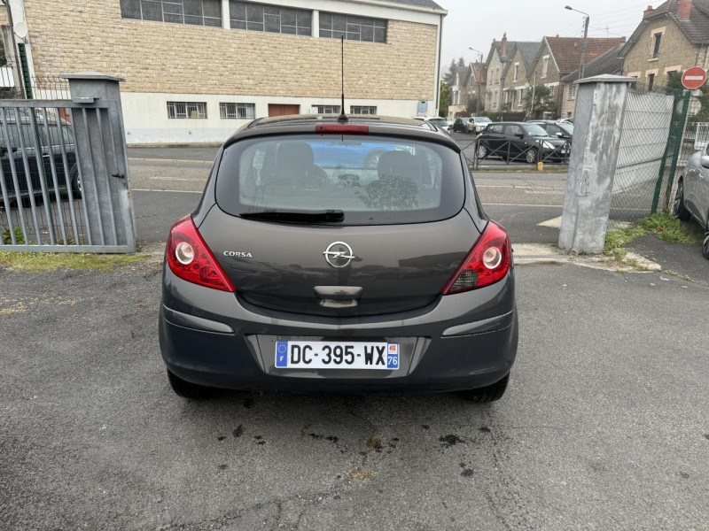 Photo 5 de l'offre de OPEL CORSA 1.2I - 85 TWINPORT GRAPHITE GPS   CLIM à 6990€ chez Triplo auto