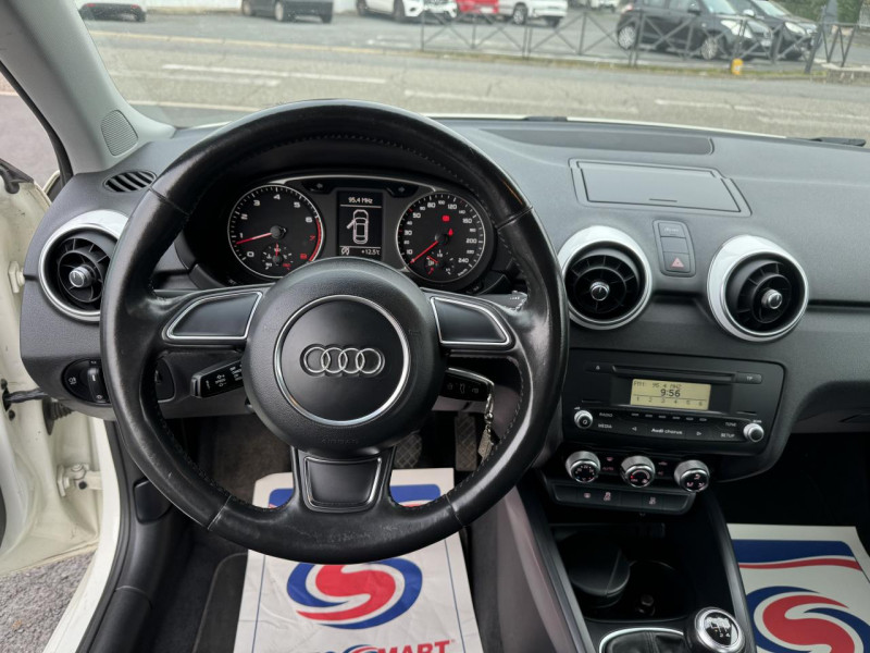 Photo 22 de l'offre de AUDI A1 1.2 TFSI - 86 S&S AMBIENTE   CLIM à 9990€ chez Triplo auto