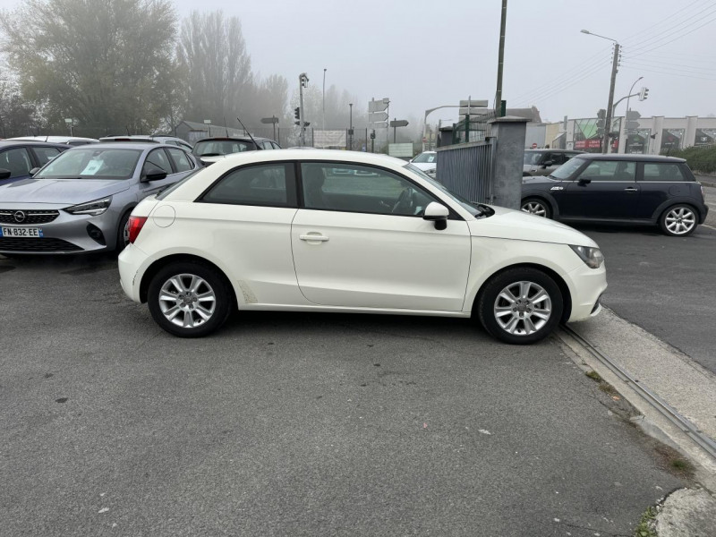 Photo 6 de l'offre de AUDI A1 1.2 TFSI - 86 S&S AMBIENTE   CLIM à 9990€ chez Triplo auto