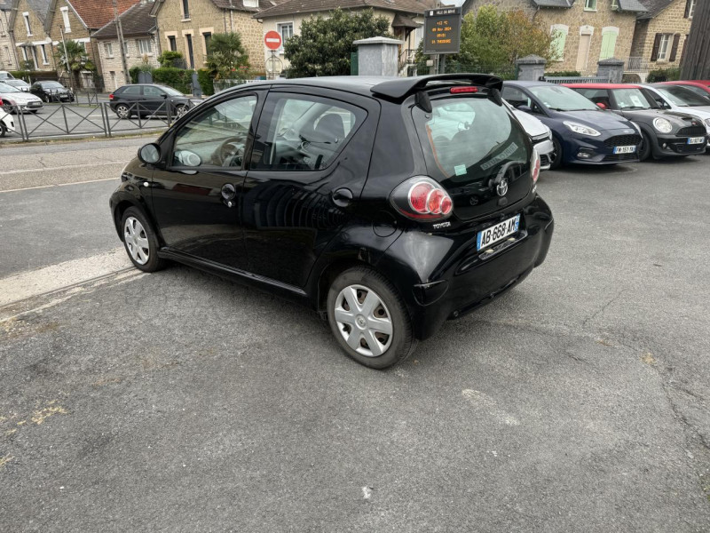 Photo 3 de l'offre de TOYOTA AYGO 1.0 VVT-I  CONFORT   CLIM à 4990€ chez Triplo auto