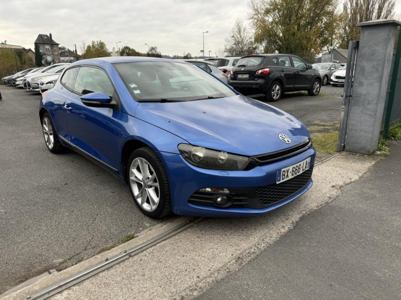 Photo 7 de l'offre de VOLKSWAGEN SCIROCCO 2.0 TSI - 210 BVA SPORTLINE CLIM   RADAR AR à 10490€ chez Triplo auto