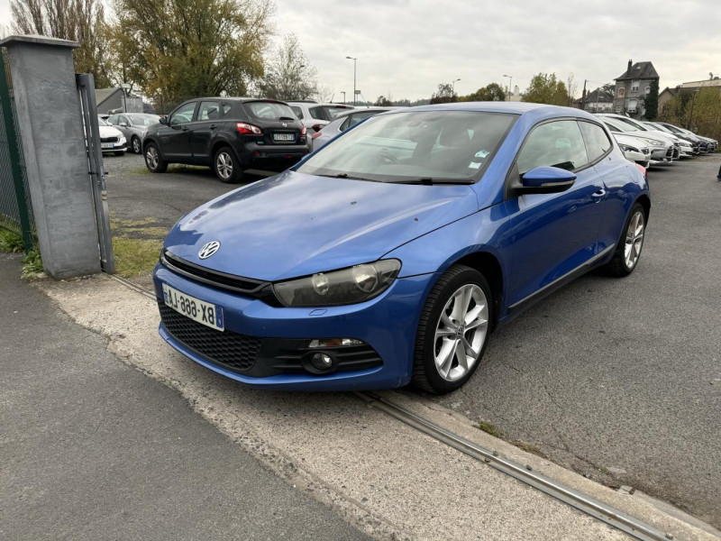 Volkswagen SCIROCCO 2.0 TSI - 210 BVA SPORTLINE CLIM   RADAR AR ESSENCE BLEU FONCE Occasion à vendre