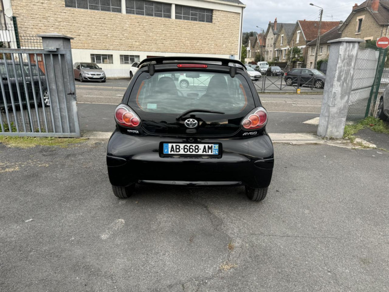 Photo 4 de l'offre de TOYOTA AYGO 1.0 VVT-I  CONFORT   CLIM à 4990€ chez Triplo auto