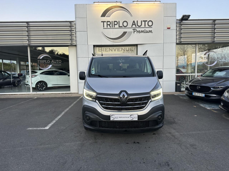 Photo 2 de l'offre de RENAULT TRAFIC L2 2.0 DCI - 120 - S&S  III COMBI COMBI ZEN L2H1 TVA RECUPERABLE   GPS à 23990€ chez Triplo auto