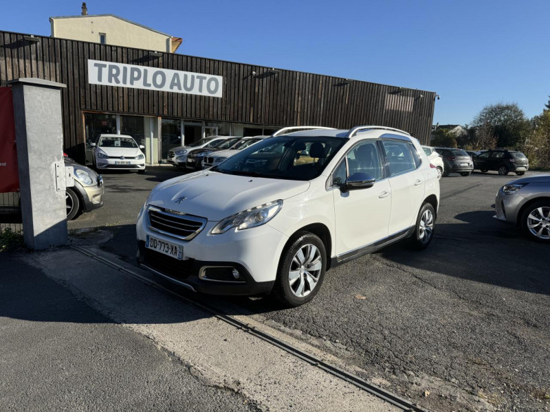 Peugeot 2008  1.6 E-HDI FAP - 92 ALLURE GPS   RADAR AR   ATTELAGE DIESEL BLANC Occasion à vendre