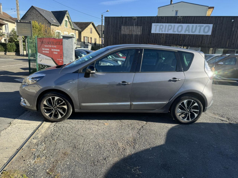 Photo 2 de l'offre de RENAULT SCENIC 1.5 ENERGY DCI - 110 BOSE GPS   CAMERA AR   ATTELAGE à 10490€ chez Triplo auto