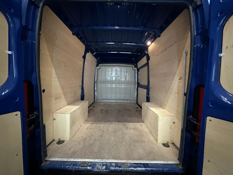 Photo 13 de l'offre de FIAT DUCATO PACK 3.3 M H2 2.3 MULTIJET - 120 FOURGON TOLE TVA RACUPERABLE   GPS   RADAR AR à 18990€ chez Triplo auto