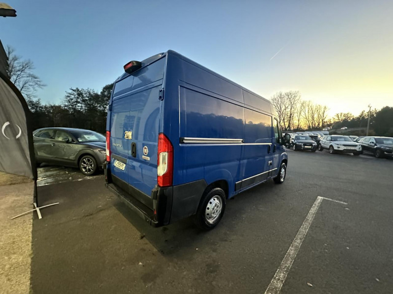 Photo 7 de l'offre de FIAT DUCATO PACK 3.3 M H2 2.3 MULTIJET - 120 FOURGON TOLE TVA RACUPERABLE   GPS   RADAR AR à 18990€ chez Triplo auto