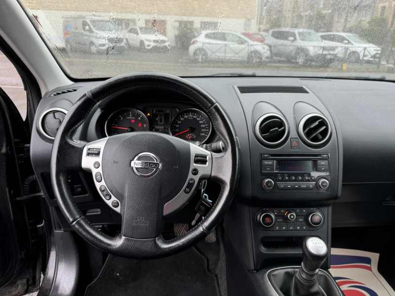 Photo 28 de l'offre de NISSAN QASHQAI 1.6 DCI FAP - 130 S&S ACENTA CLIM   RADAR AR à 7490€ chez Triplo auto